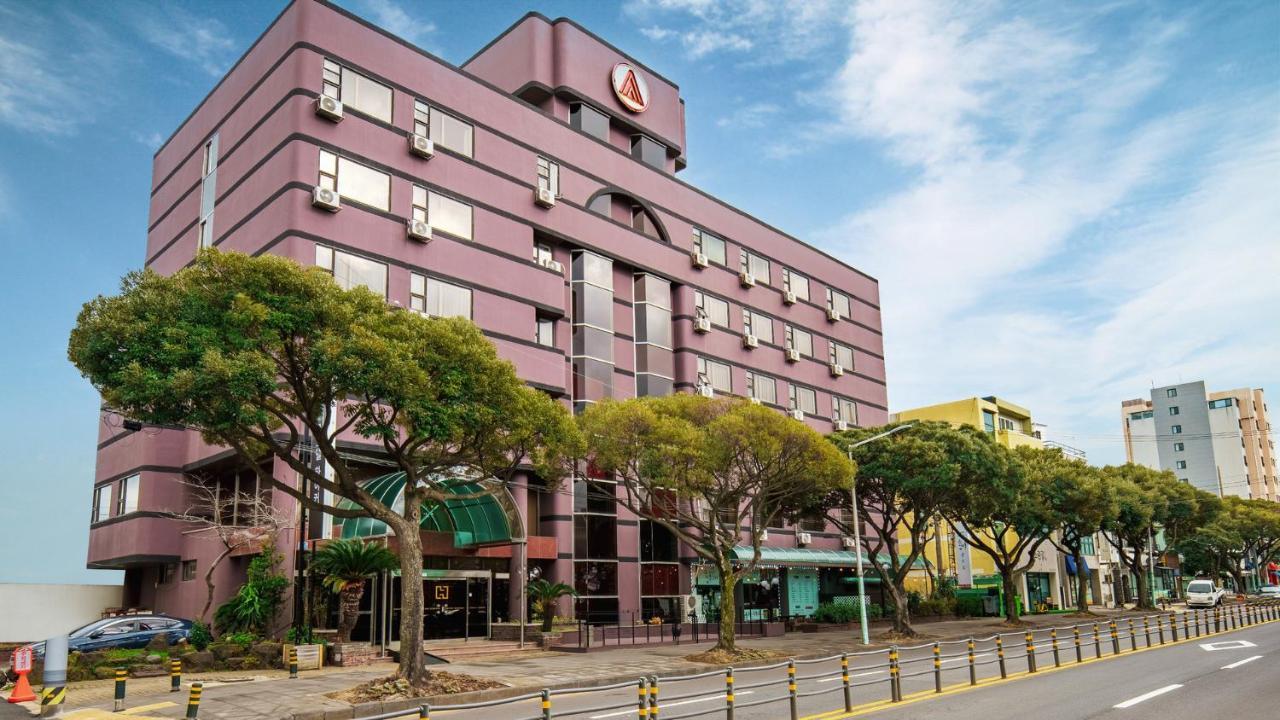 Hiker Hotel Jeju Exterior photo
